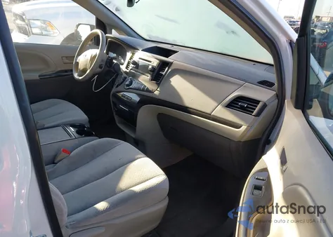 2014 Toyota Sienna Le V6 8 Passenger from USA, damaged, VIN 5TDKK3DC9ES460142